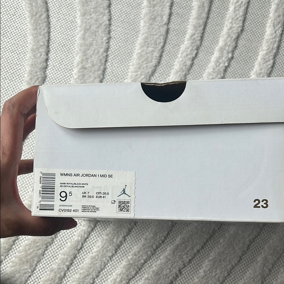 Nike Blue and White High-Top Sneakers ( Air Jordans) - Picture 2 of 6